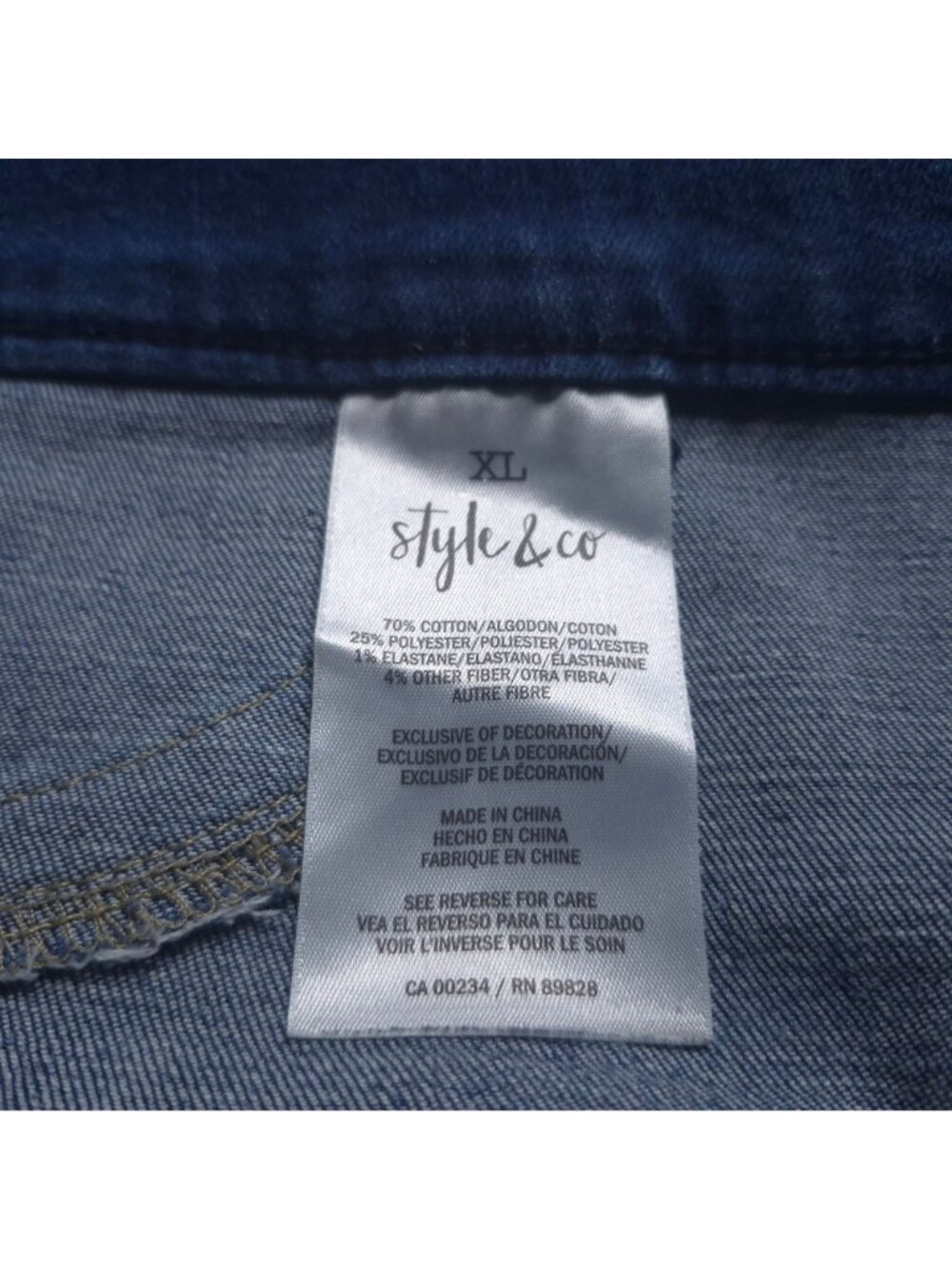Style & Co Womens Pull On Boyfriend Jeans 20 Plus Floral Embroidery High Rise - Picture 8 of 8